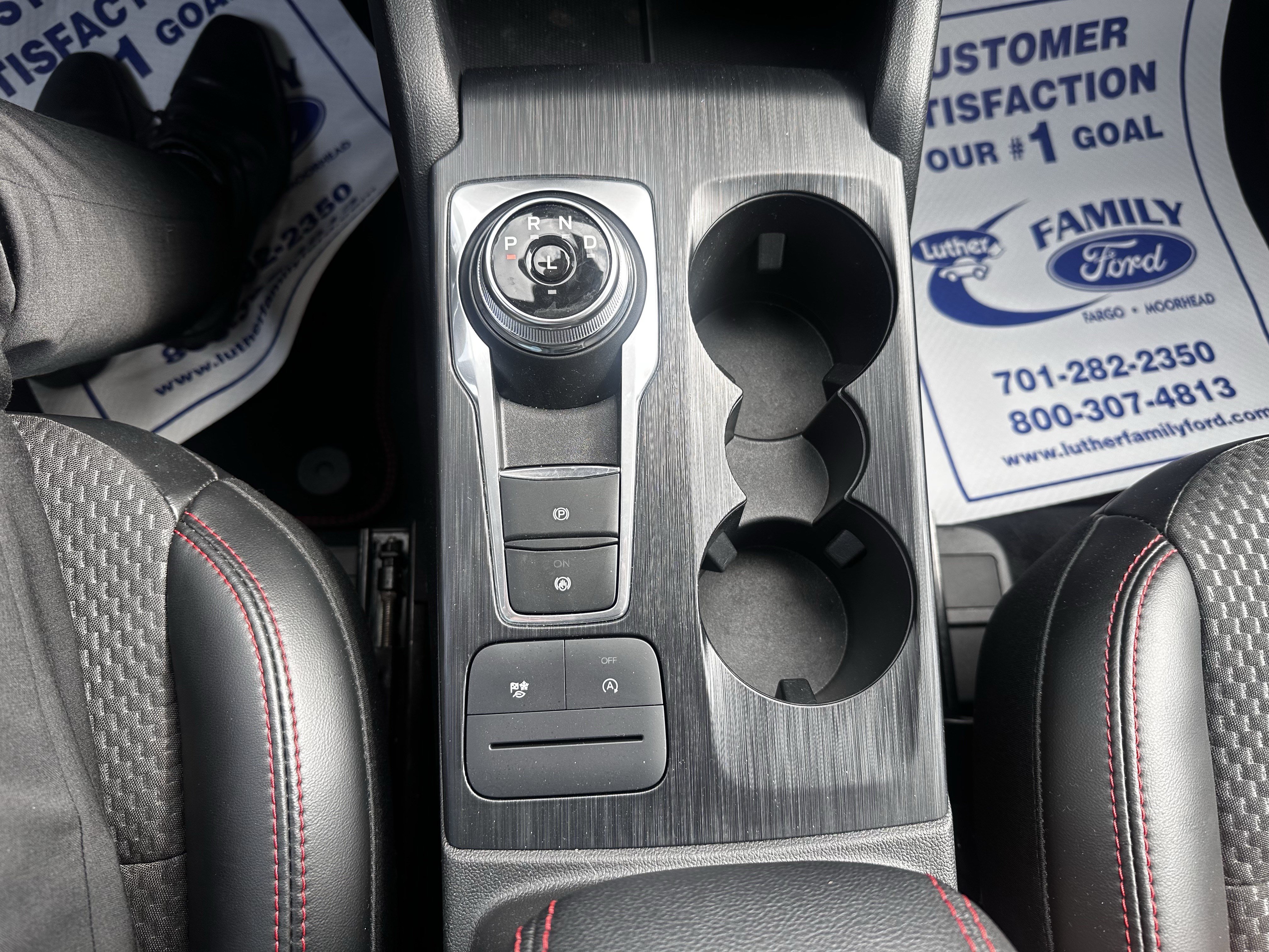Certified 2023 Ford Escape ST-Line AWD/4WD image 17