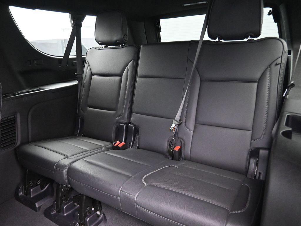 Used 2025 GMC Yukon XL Denali image 19