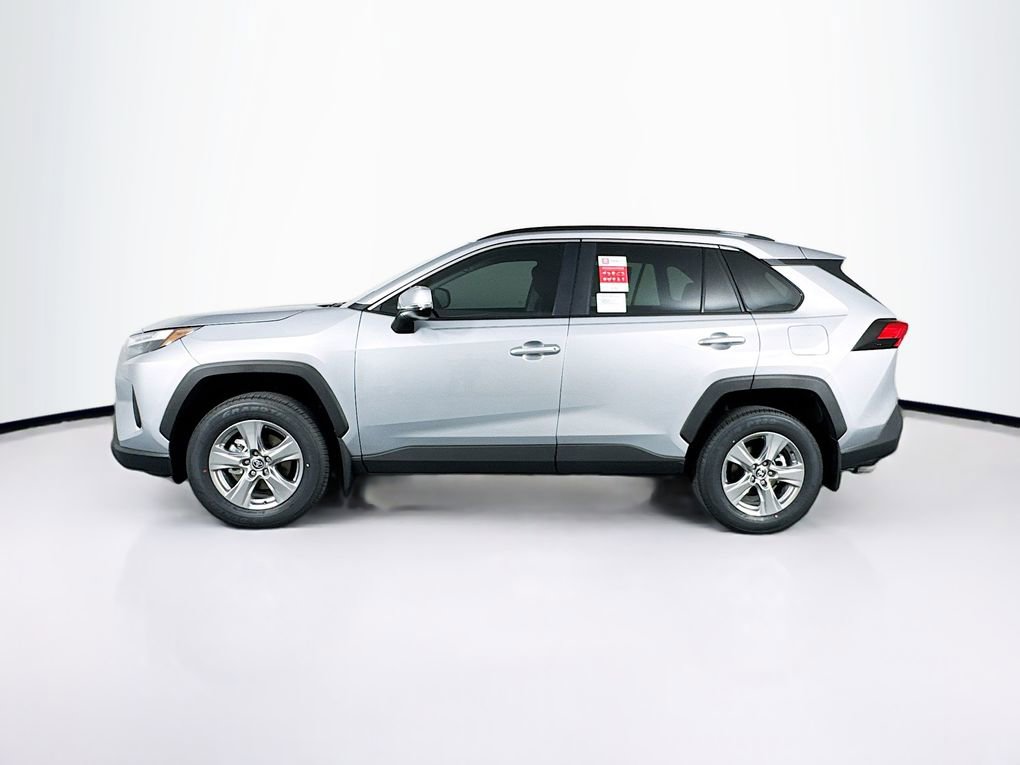 New 2025 Toyota RAV4 XLE image 5
