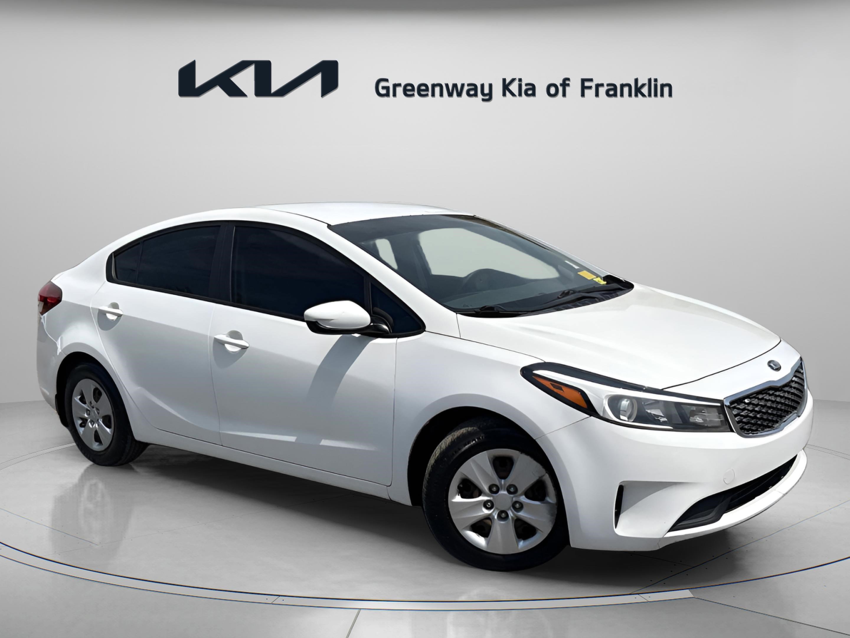 Used 2017 Kia Forte LX FWD image 1