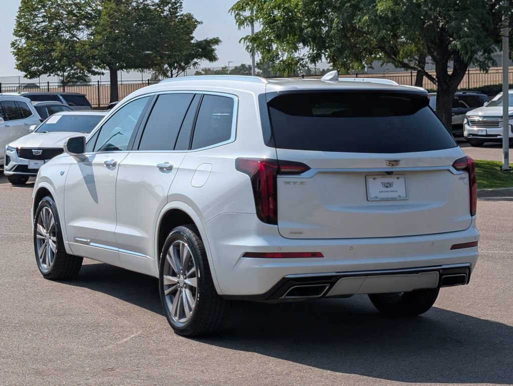 Used 2020 Cadillac XT6 Premium Luxury AWD/4WD image 3