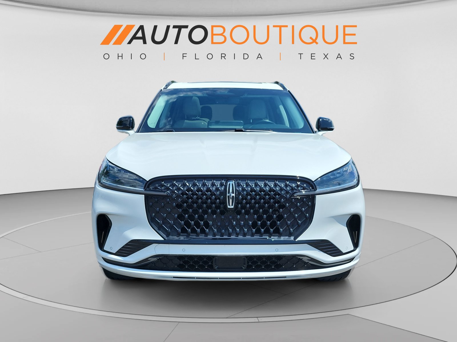 Used 2025 Lincoln Aviator AWD w/ Jet Appearance Package image 8