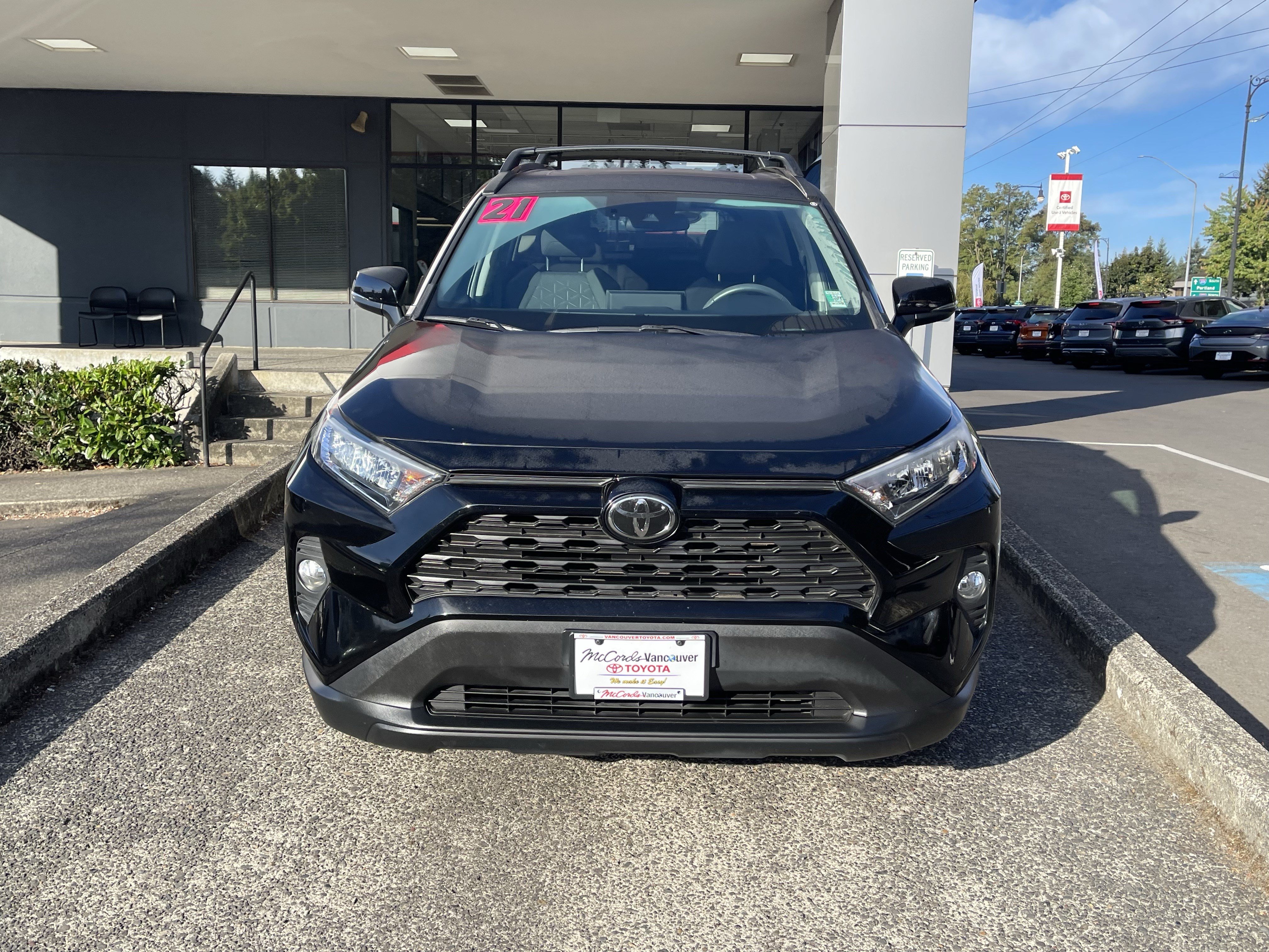 Certified 2021 Toyota RAV4 XLE w/ Convenience Package AWD/4WD image 3