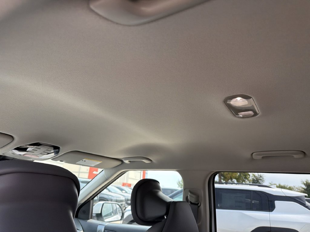 New 2027 Kia EV3 Wind FWD image 17