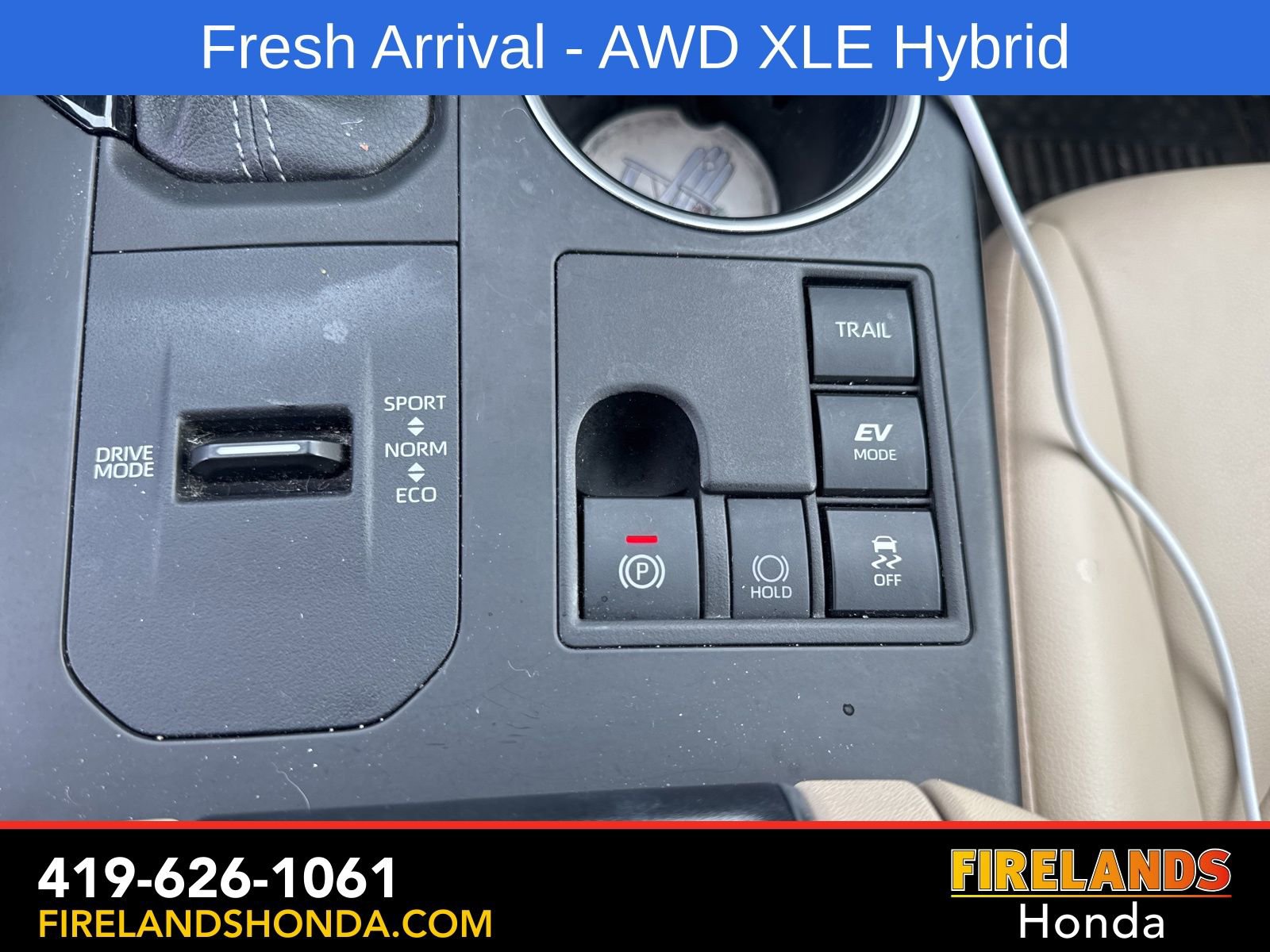 Used 2023 Toyota Highlander XLE image 26