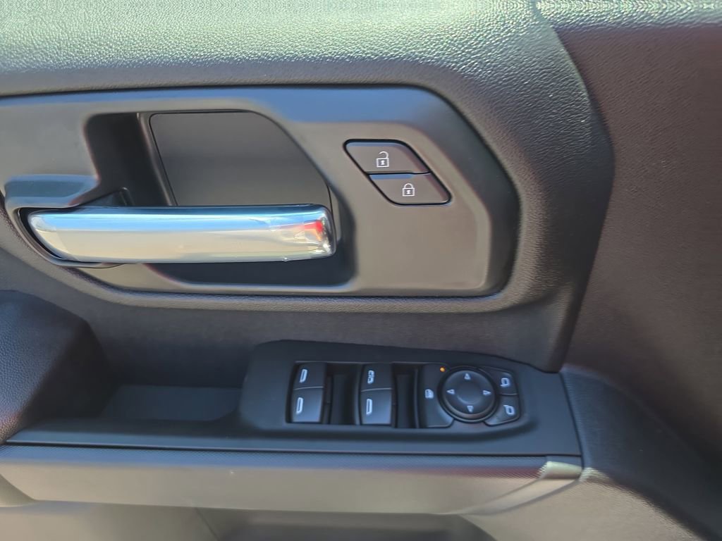 New 2026 Chevrolet Silverado 2500 W/T w/ WT Convenience Package AWD/4WD image 28