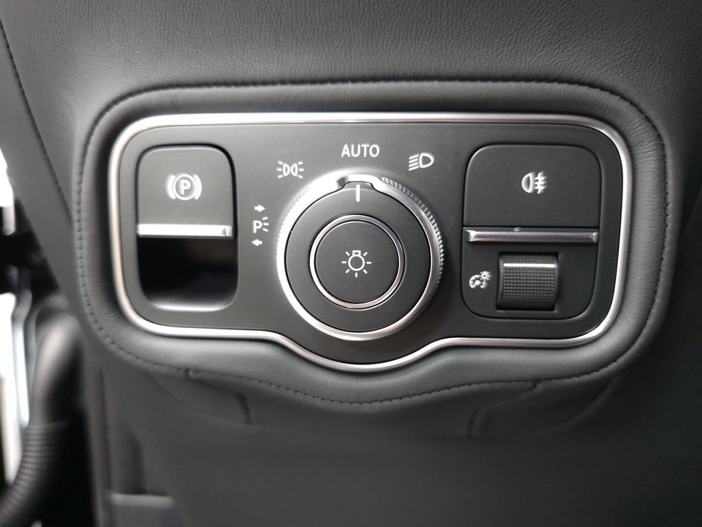 Certified 2026 Mercedes-Benz G 63 AMG 4MATIC image 10
