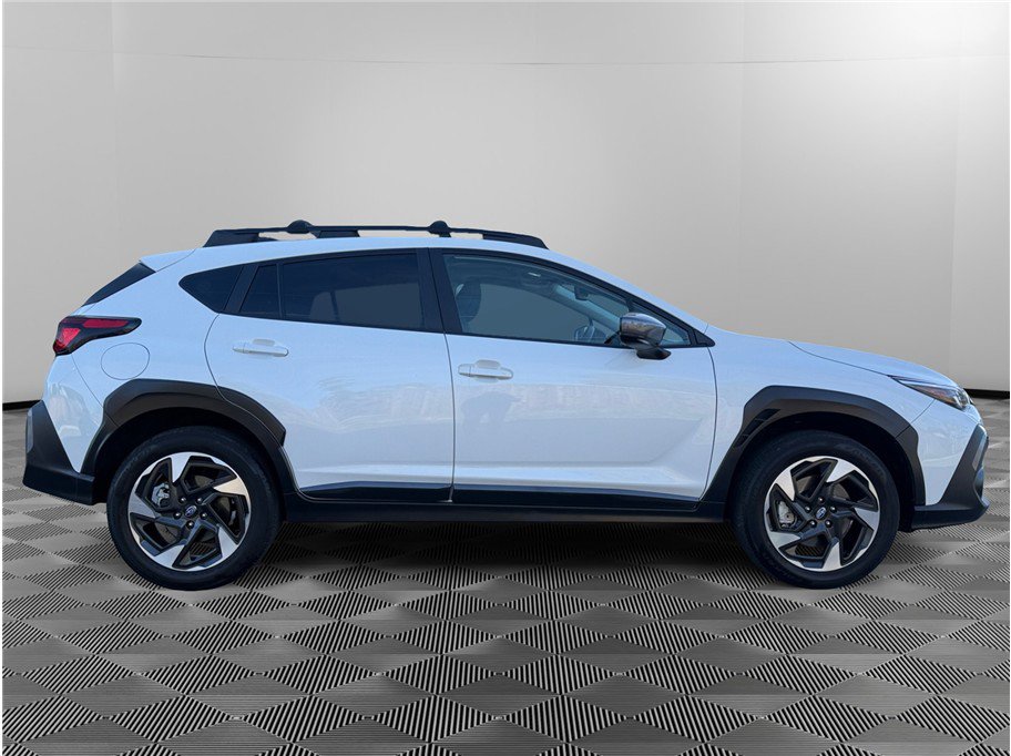 Used 2024 Subaru Crosstrek 2.5i Limited w/ Crosstrek Mirror Package AWD/4WD image 6