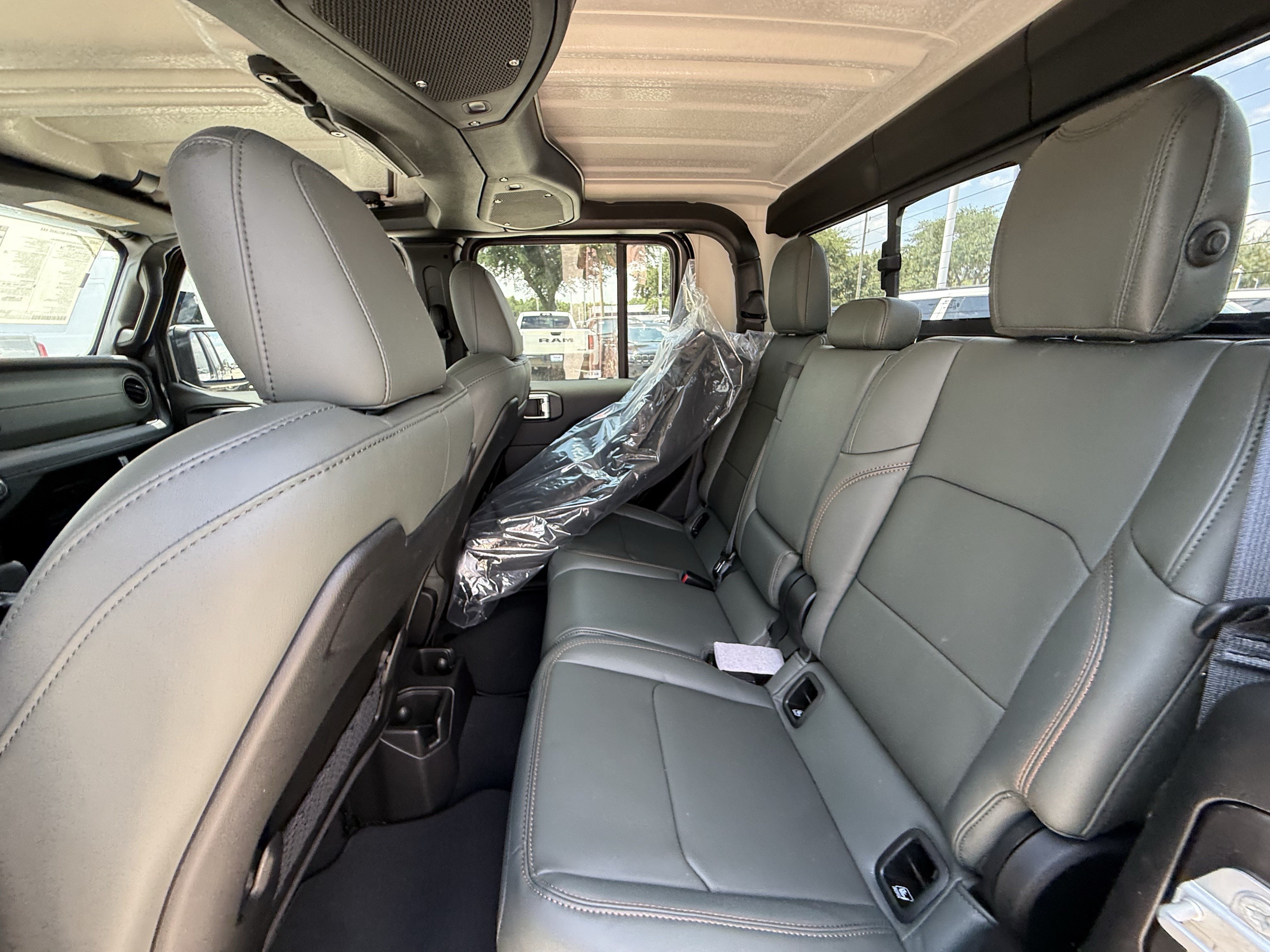 New 2026 Jeep Gladiator Mojave AWD/4WD image 14