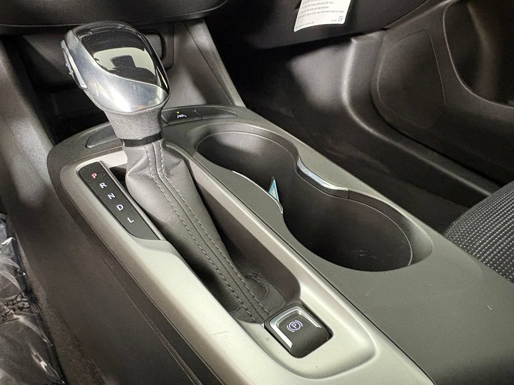 Certified 2025 Buick Envista Preferred FWD image 38