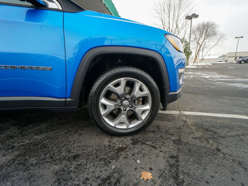 Used 2018 Jeep Compass Limited image 5