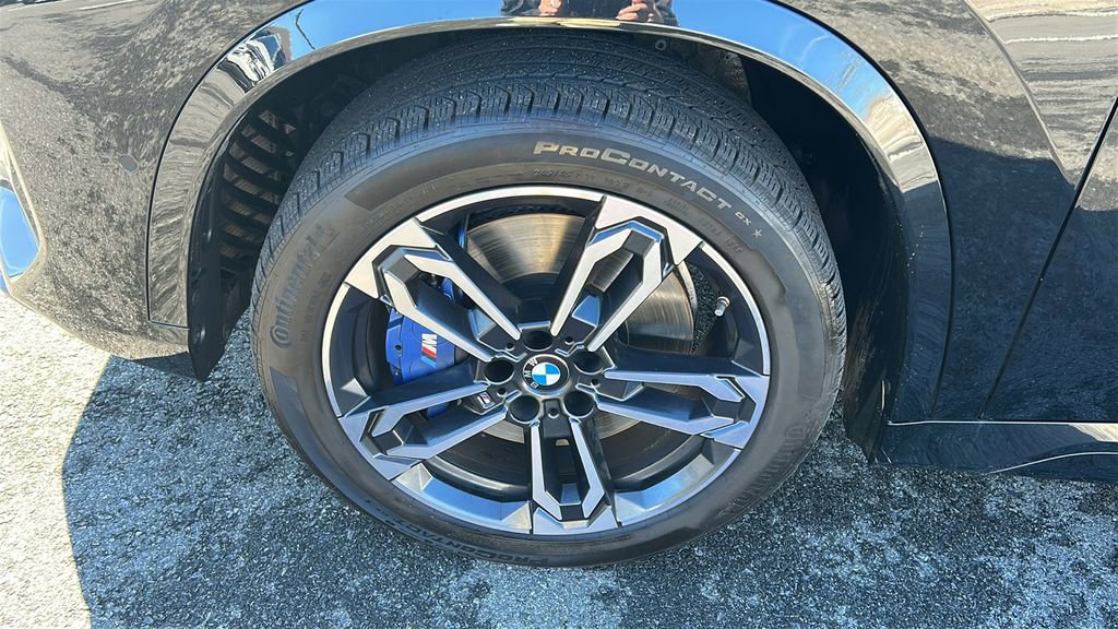 Used 2024 BMW X1 M35i w/ Premium Package image 9