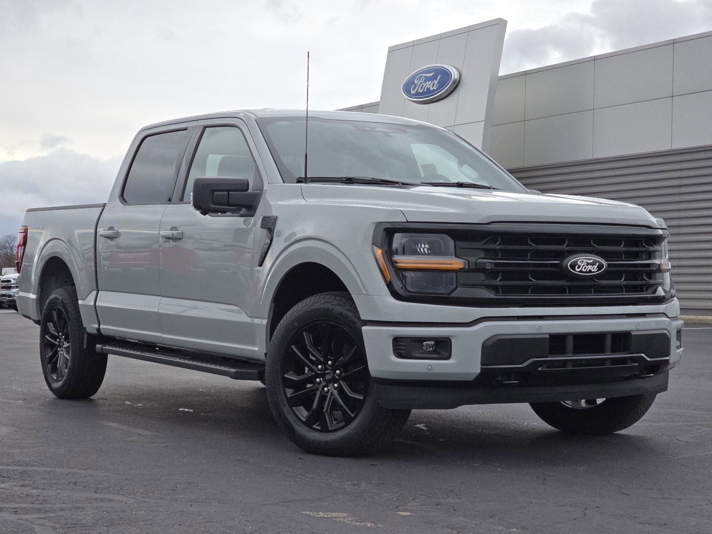 New 2026 Ford F150 XLT w/ Equipment Group 302A MID AWD/4WD image 2