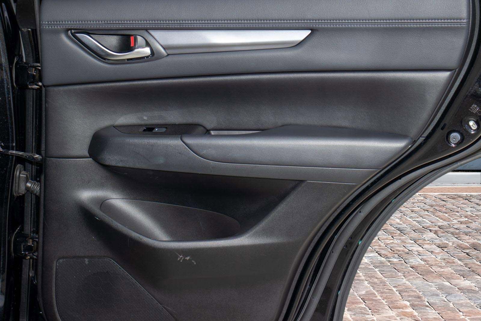 Used 2018 MAZDA CX-5 Touring w/ Preferred Equipment Package image 17