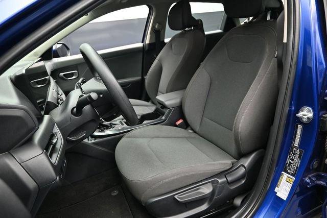 Used 2025 Kia K4 FWD image 23