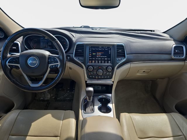 Used 2018 Jeep Grand Cherokee Overland AWD/4WD image 10