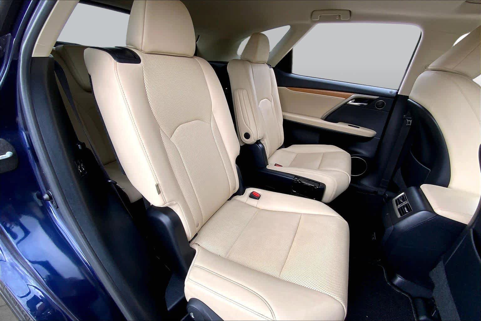 Used 2021 Lexus RX 350L FWD w/ Premium Package image 19