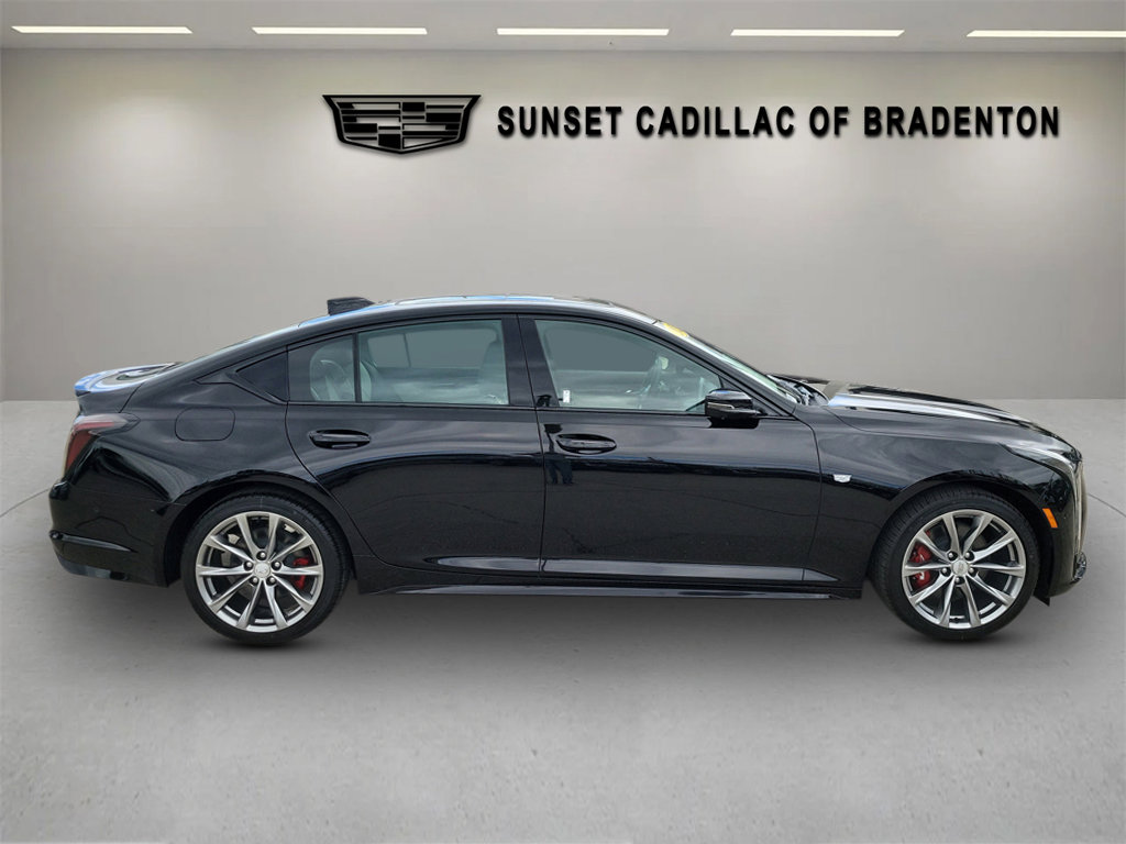 Used 2025 Cadillac CT5 Sport image 3