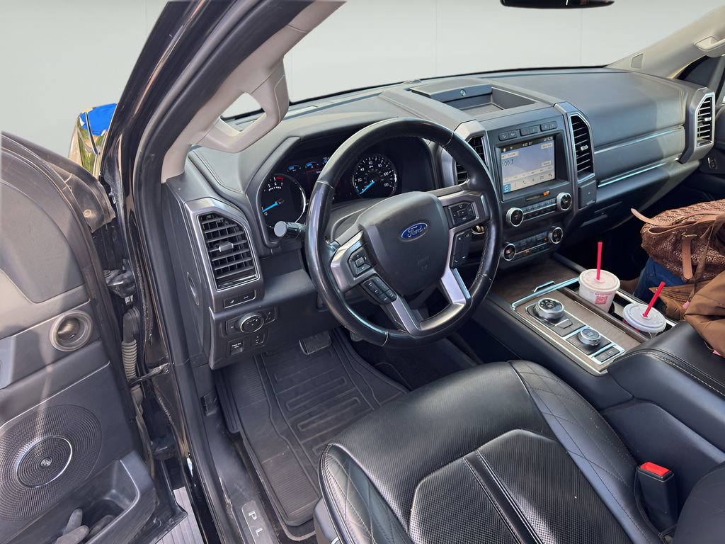 Used 2019 Ford Expedition Platinum image 6