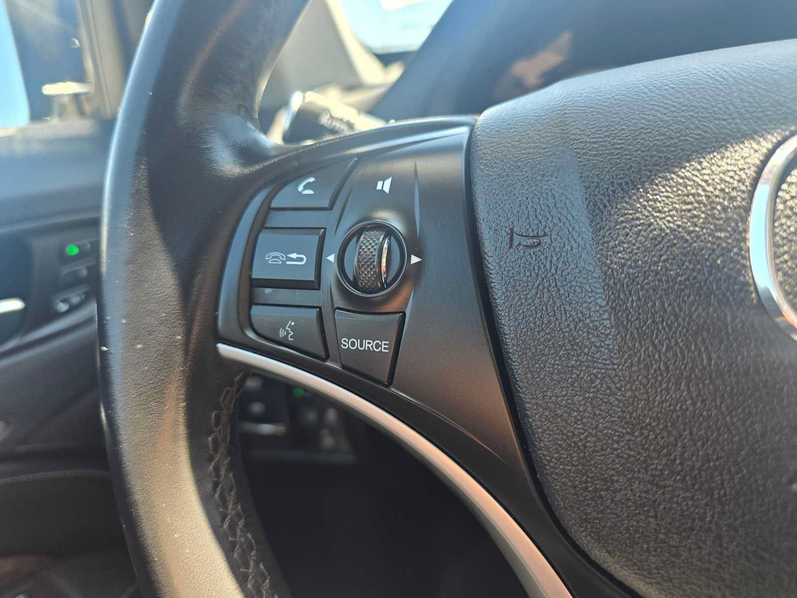 Used 2019 Acura MDX w/ Technology Package FWD image 34