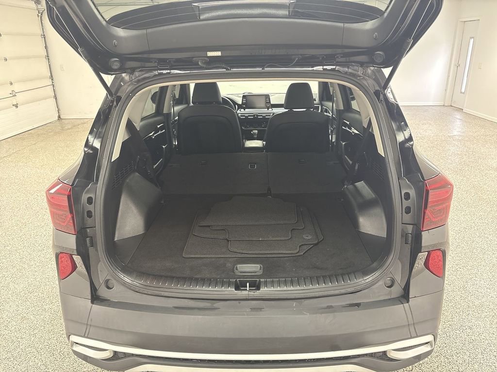 Used 2021 Kia Seltos S image 24