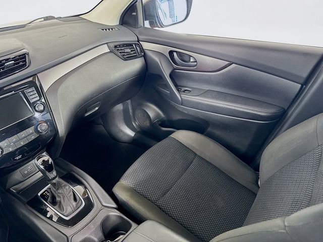 Used 2022 Nissan Rogue Sport S AWD/4WD image 22