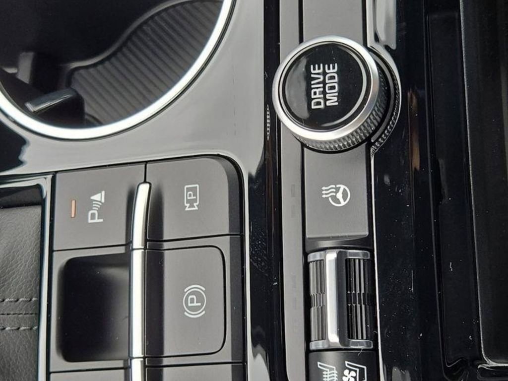 New 2026 Kia K5 GT w/ GT1 Package FWD image 34