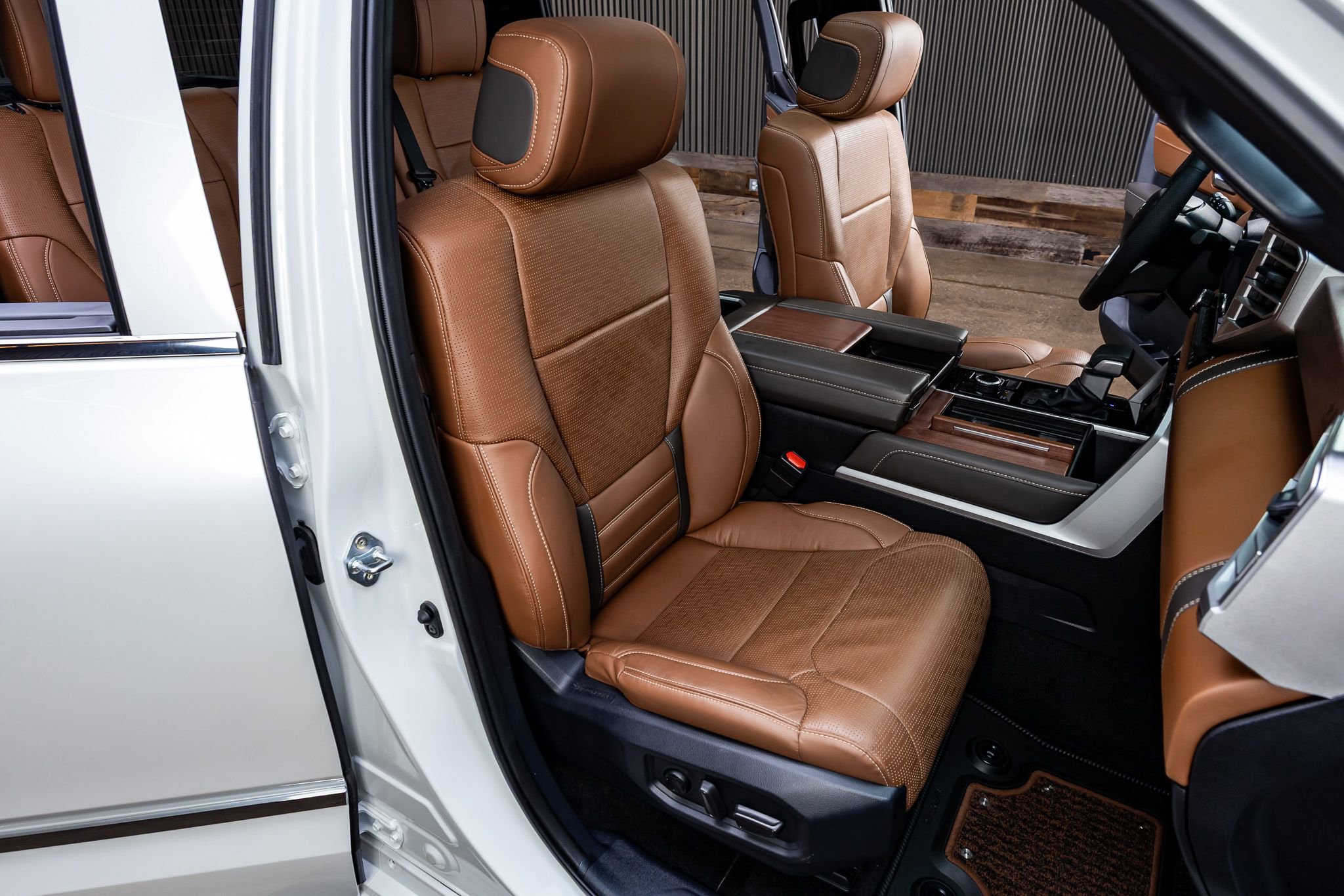 Used 2025 Toyota Tundra 1794 Edition image 30