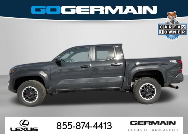 Used 2024 Toyota Tacoma TRD Off-Road image 3