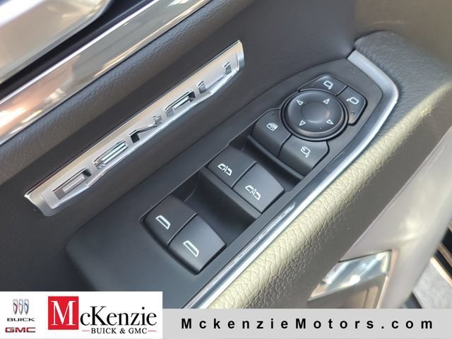 New 2026 GMC Sierra 1500 Denali w/ Denali Reserve Package AWD/4WD image 10