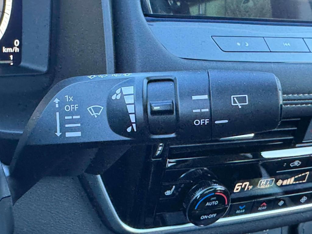 Certified 2026 Nissan Rogue Platinum w/ Platinum Premium Package image 25