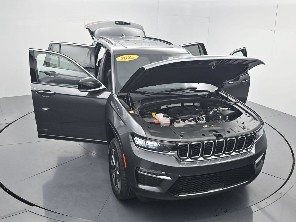 Used 2025 Jeep Grand Cherokee Limited 4xe AWD/4WD image 64