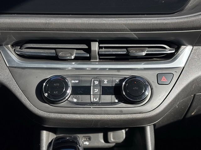 Used 2024 Buick Envista Preferred w/ Convenience I Package FWD image 34