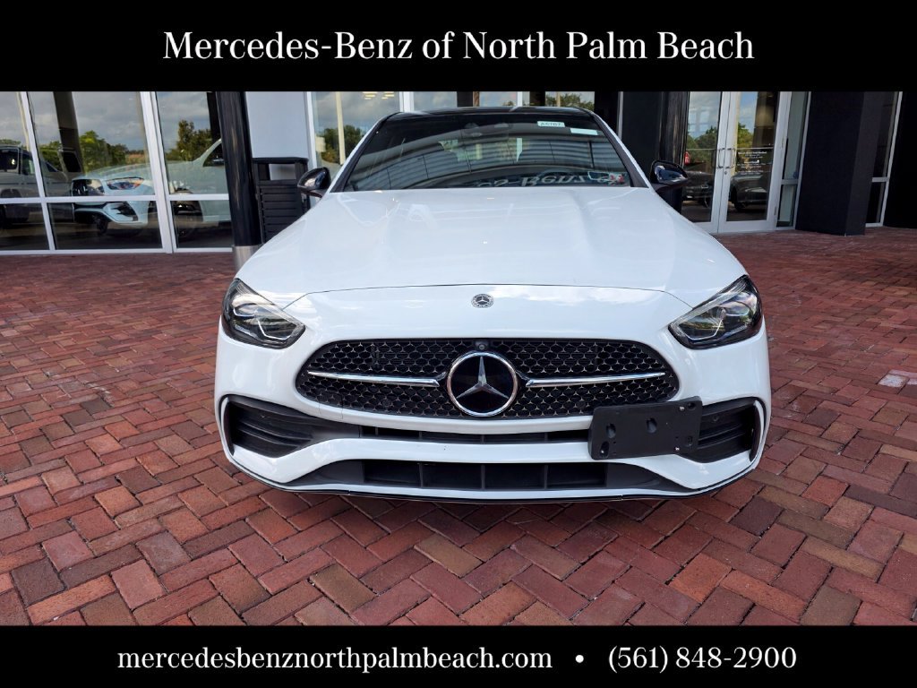 Used 2023 Mercedes-Benz C 300 4MATIC Sedan image 2