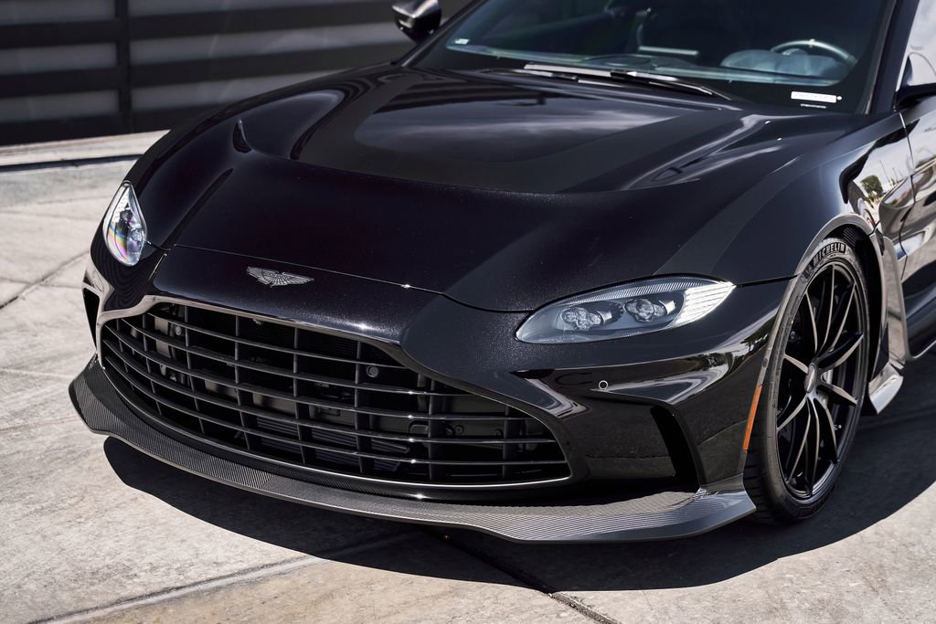Used 2023 Aston Martin V12 Vantage RWD image 5