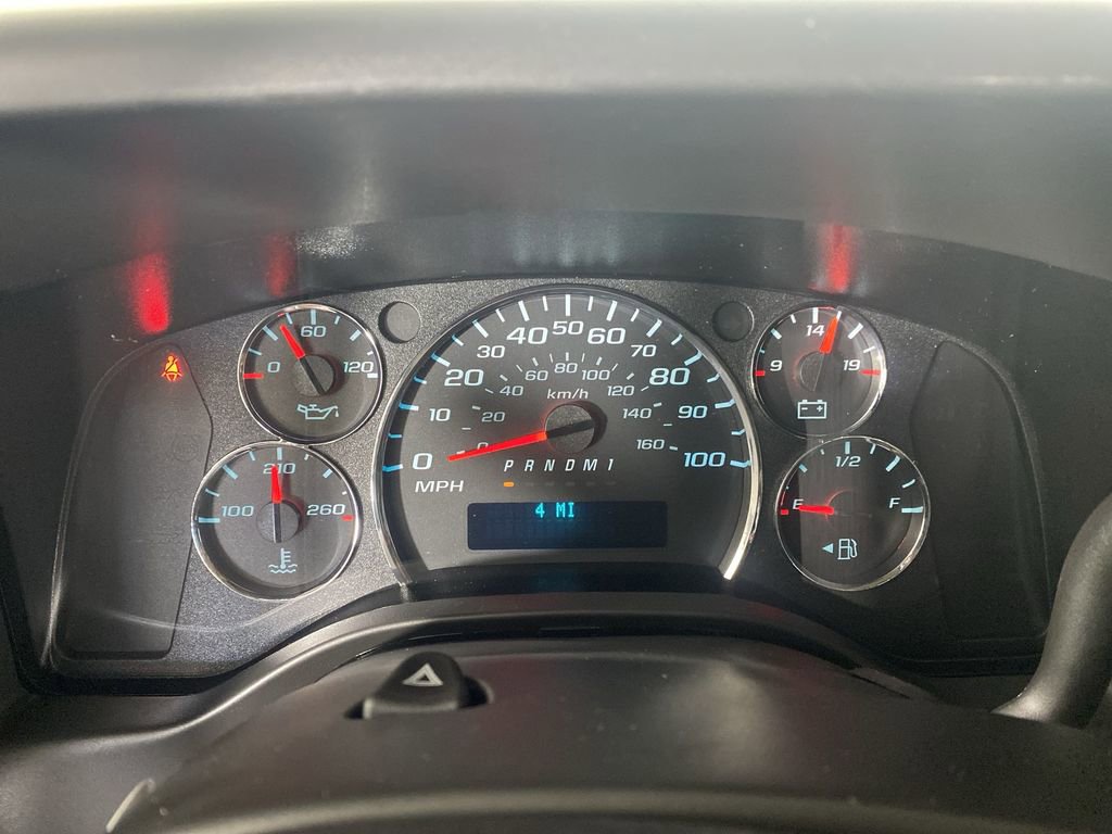 New 2025 Chevrolet Express 2500 Extended image 12