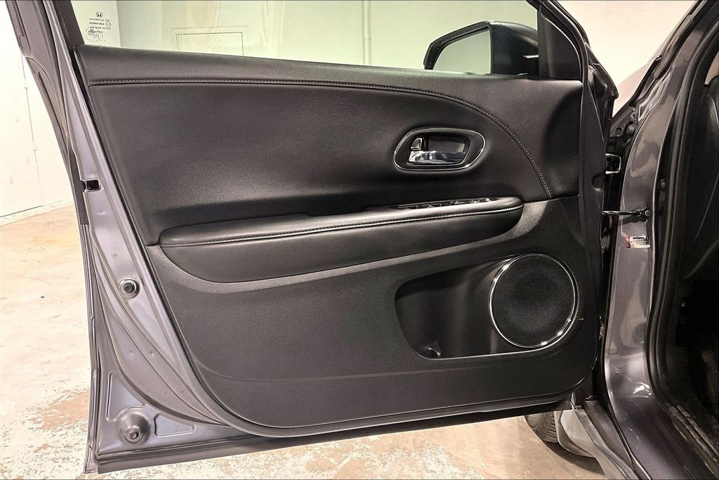 Used 2022 Honda HR-V EX-L image 21