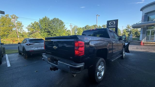Used 2017 Chevrolet Silverado 2500 LTZ w/ Vortec Plus Package AWD/4WD image 5