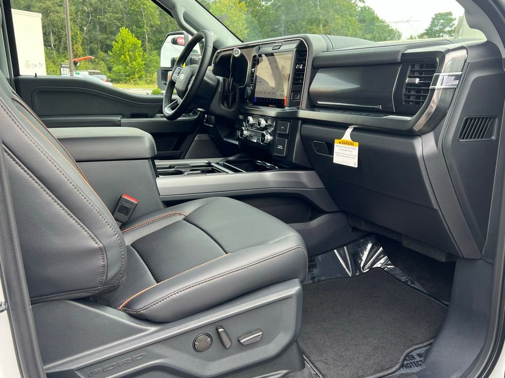 New 2026 Ford F250 Lariat w/ Lariat Ultimate Package image 30