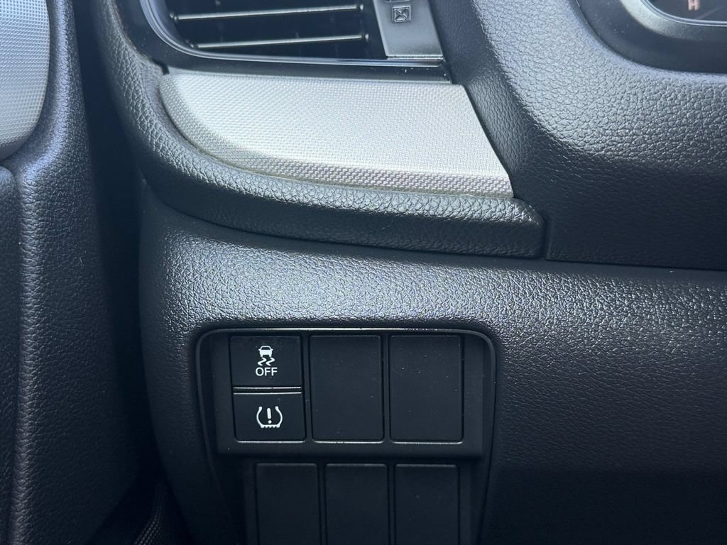 Used 2018 Honda CR-V LX image 21