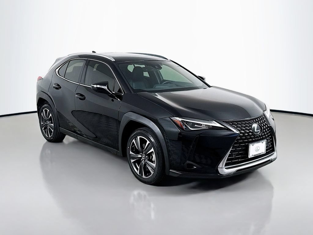 Used 2020 Lexus UX 200 w/ Premium Package FWD image 3