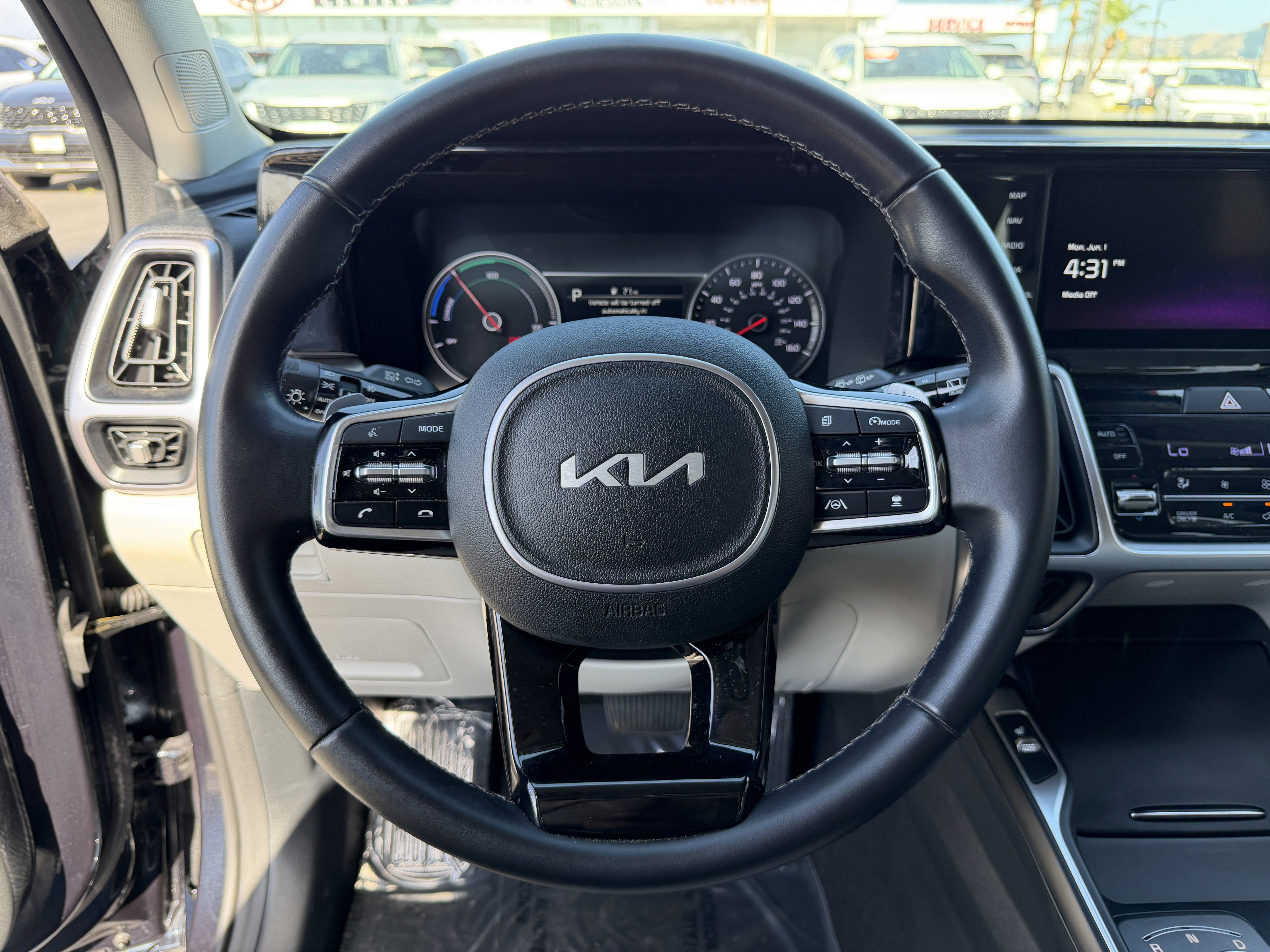 Certified 2023 Kia Sorento EX FWD image 18