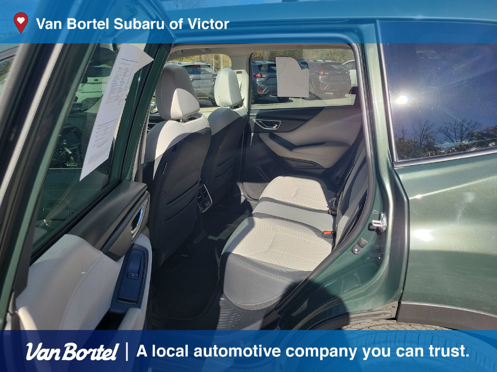 Used 2024 Subaru Forester Premium AWD/4WD image 24