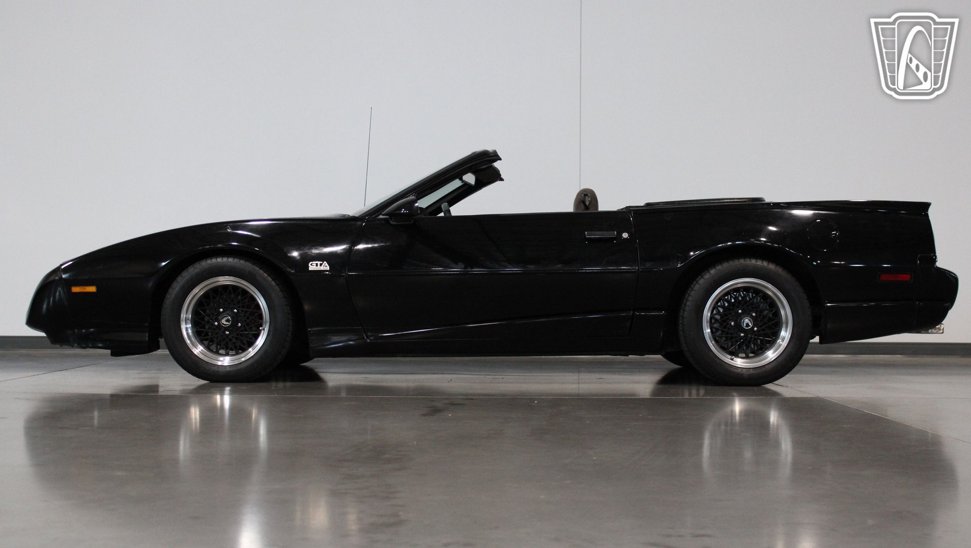 Used 1992 Pontiac Firebird Convertible RWD image 36