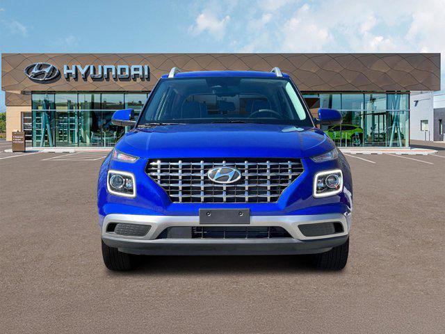 New 2025 Hyundai Venue Limited image 12