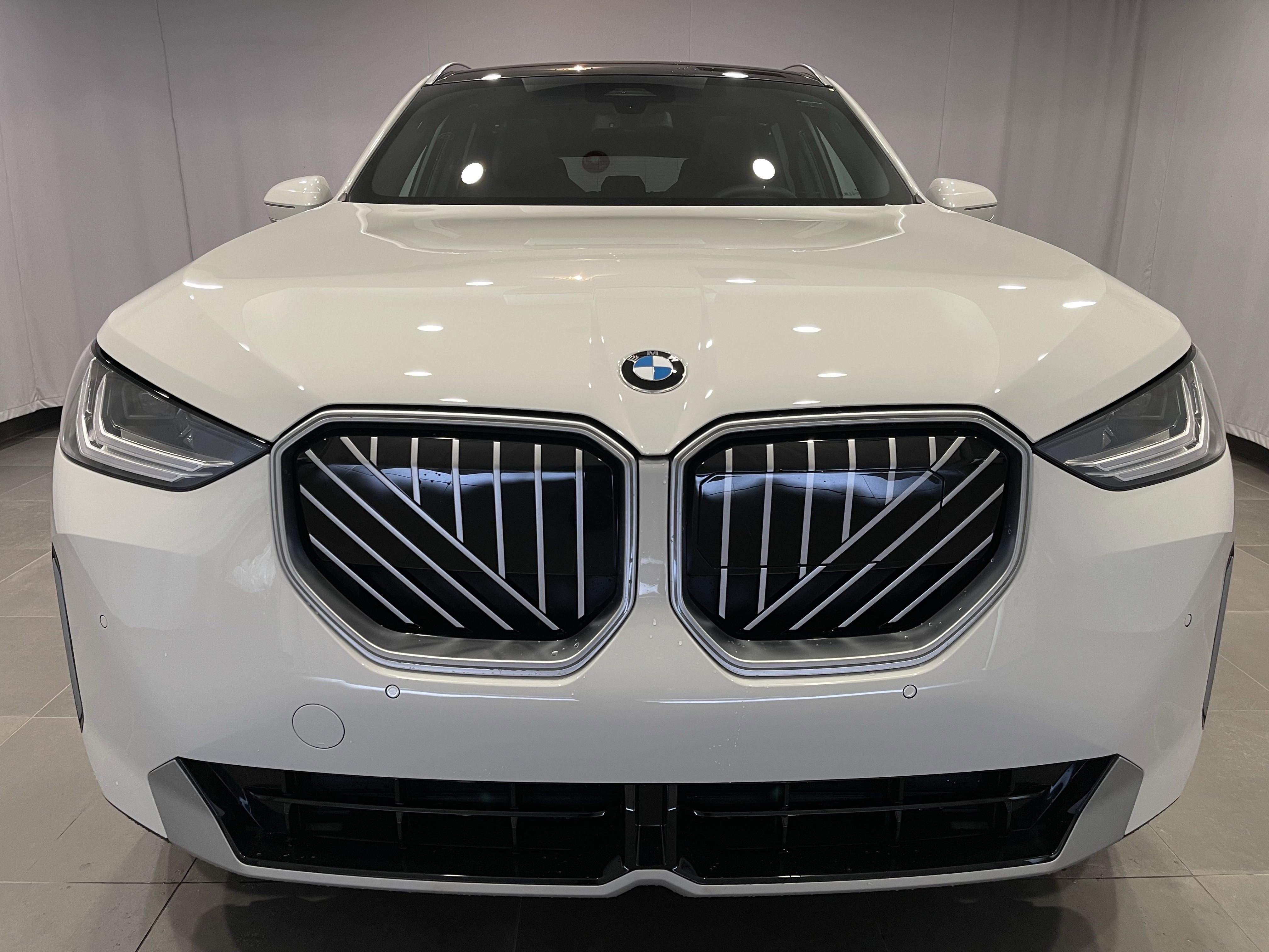 Used 2026 BMW X3 xDrive30 AWD/4WD image 2
