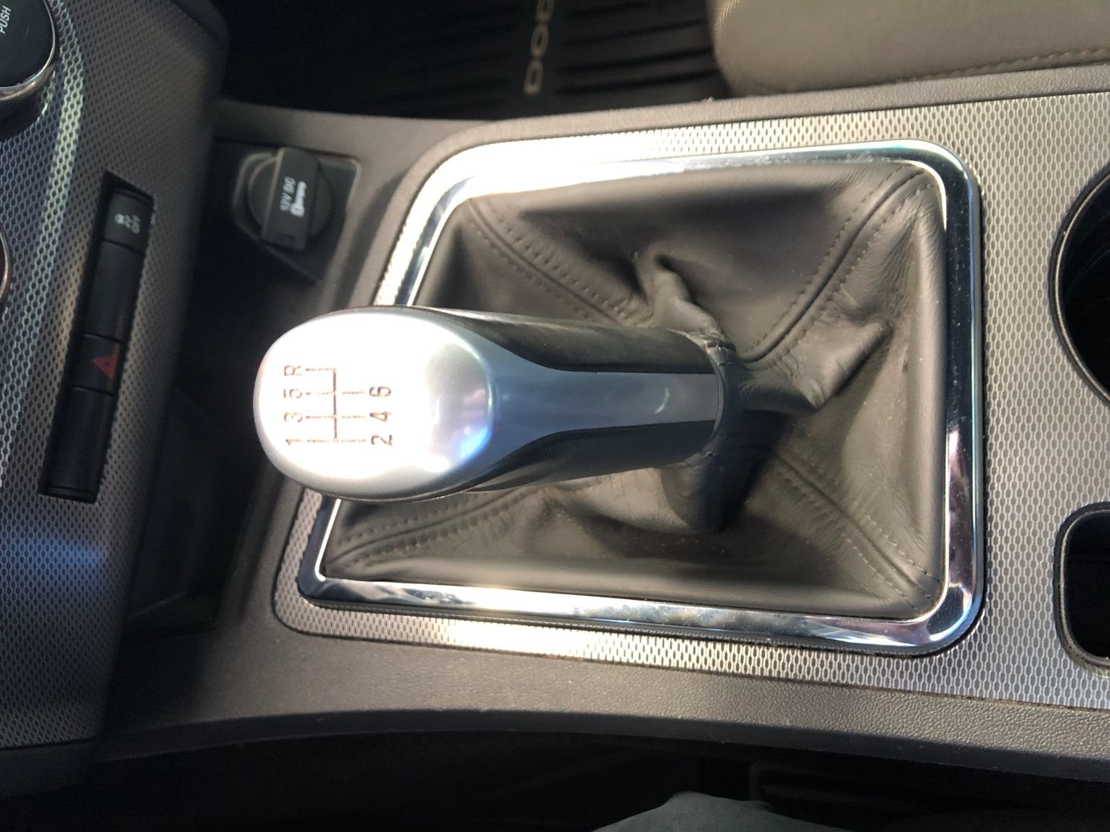 Used 2013 Dodge Challenger R/T RWD image 19