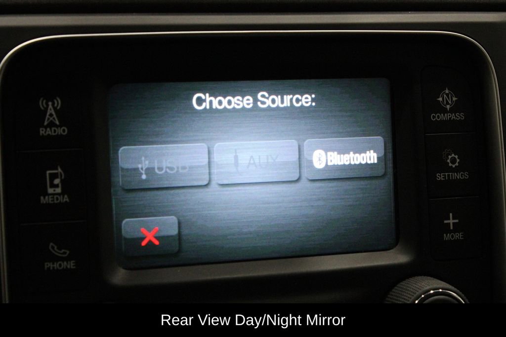 Used 2018 RAM 1500 Express w/ Express Value Package image 32