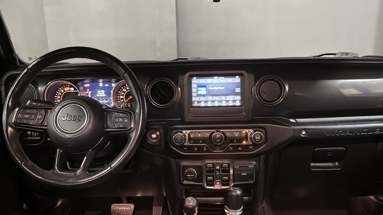 Used 2022 Jeep Wrangler Unlimited Sport AWD/4WD image 28