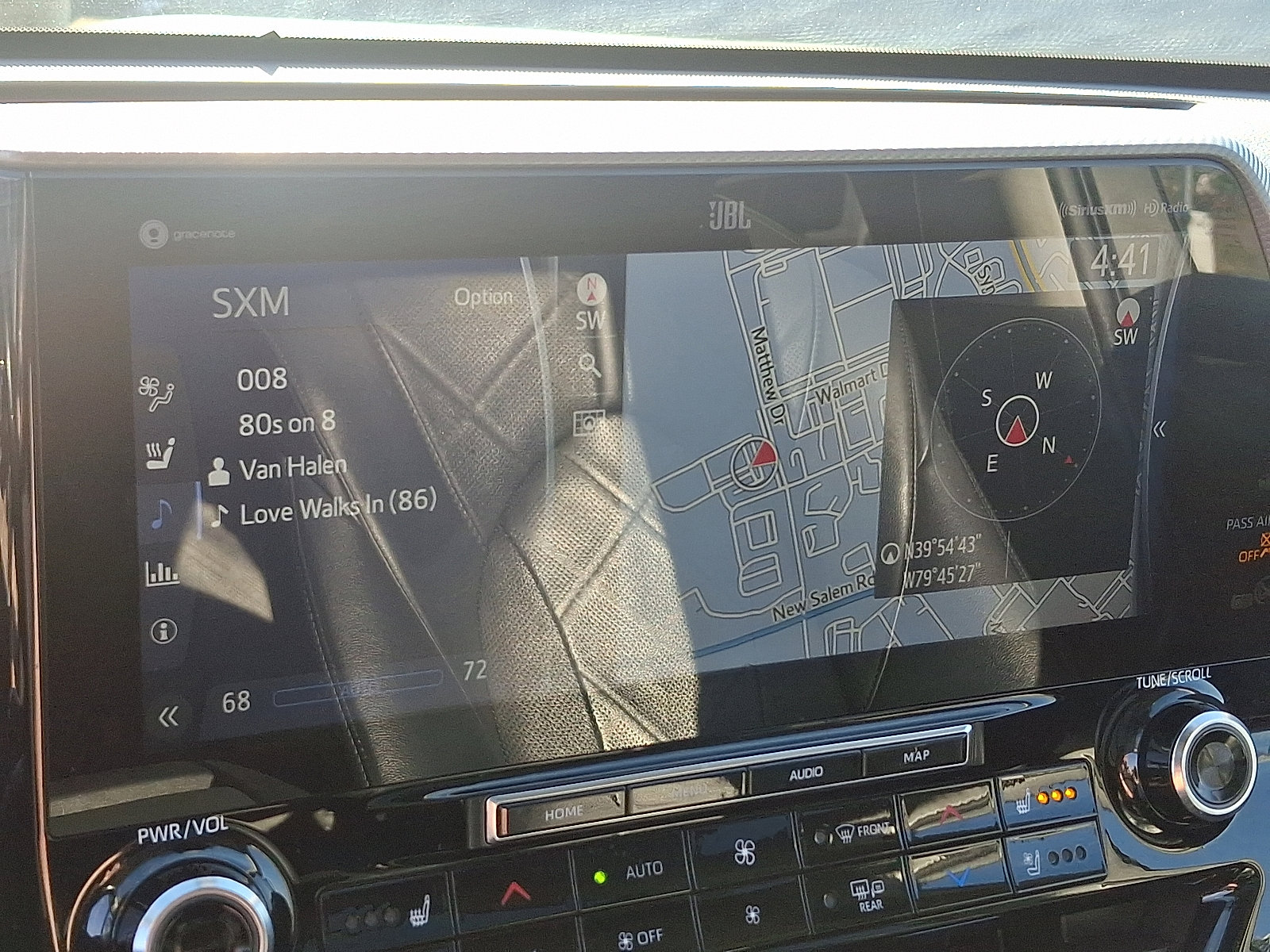 Certified 2021 Toyota Highlander Platinum image 18